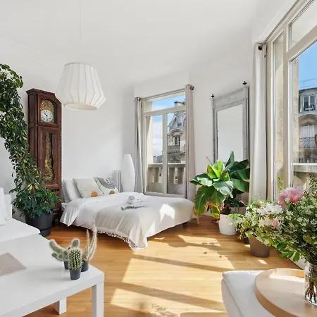 Appartamento Pompidou & De - Cityapartmentstay Parigi