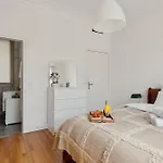 Pompidou & Hotel De Ville - Cityapartmentstay